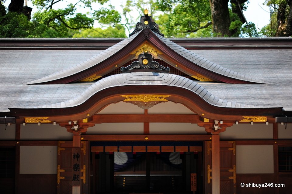 A close view of a wooden shrine building roof