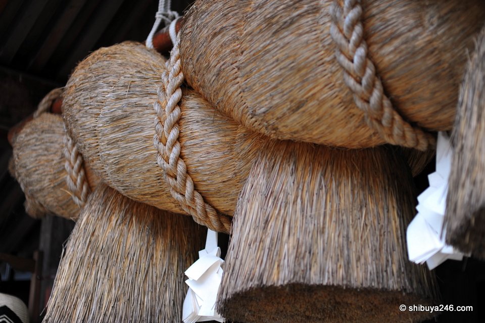 Close up of the twisted straw shimenawa rope