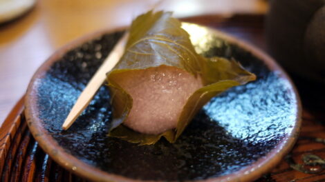 Sakura mochi