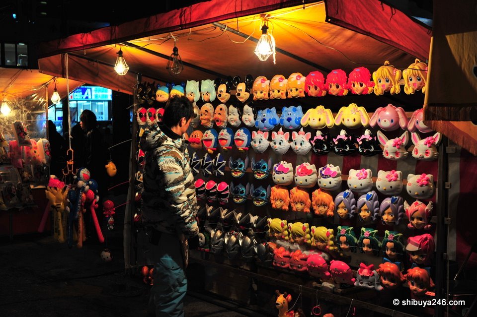 Plenty of choice for kids to buy a mask here.