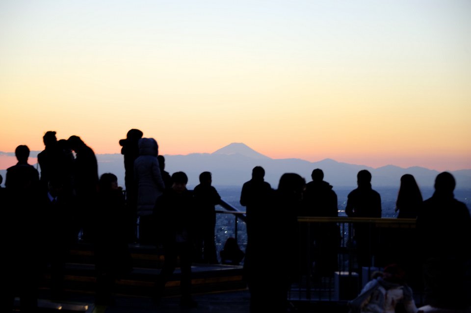 Everyone waiting as the sun goes down